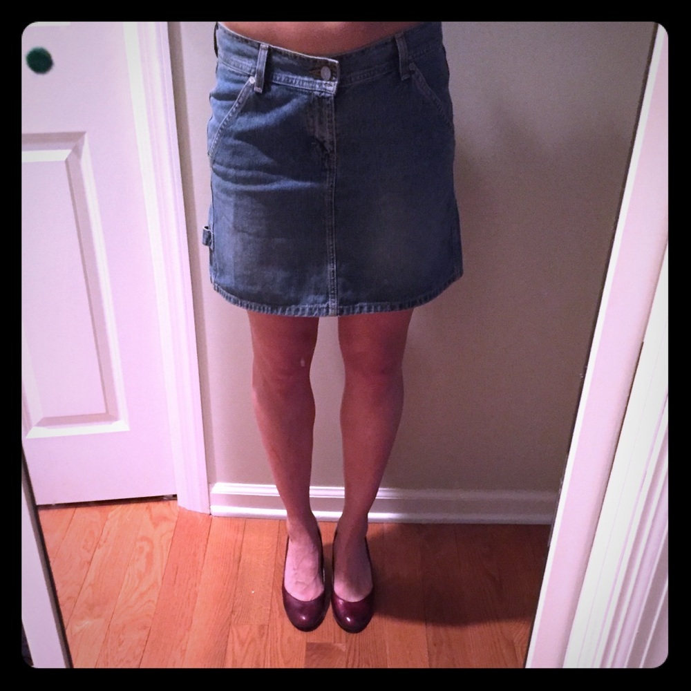 Cute jean skirt by Calvin Klein size 9